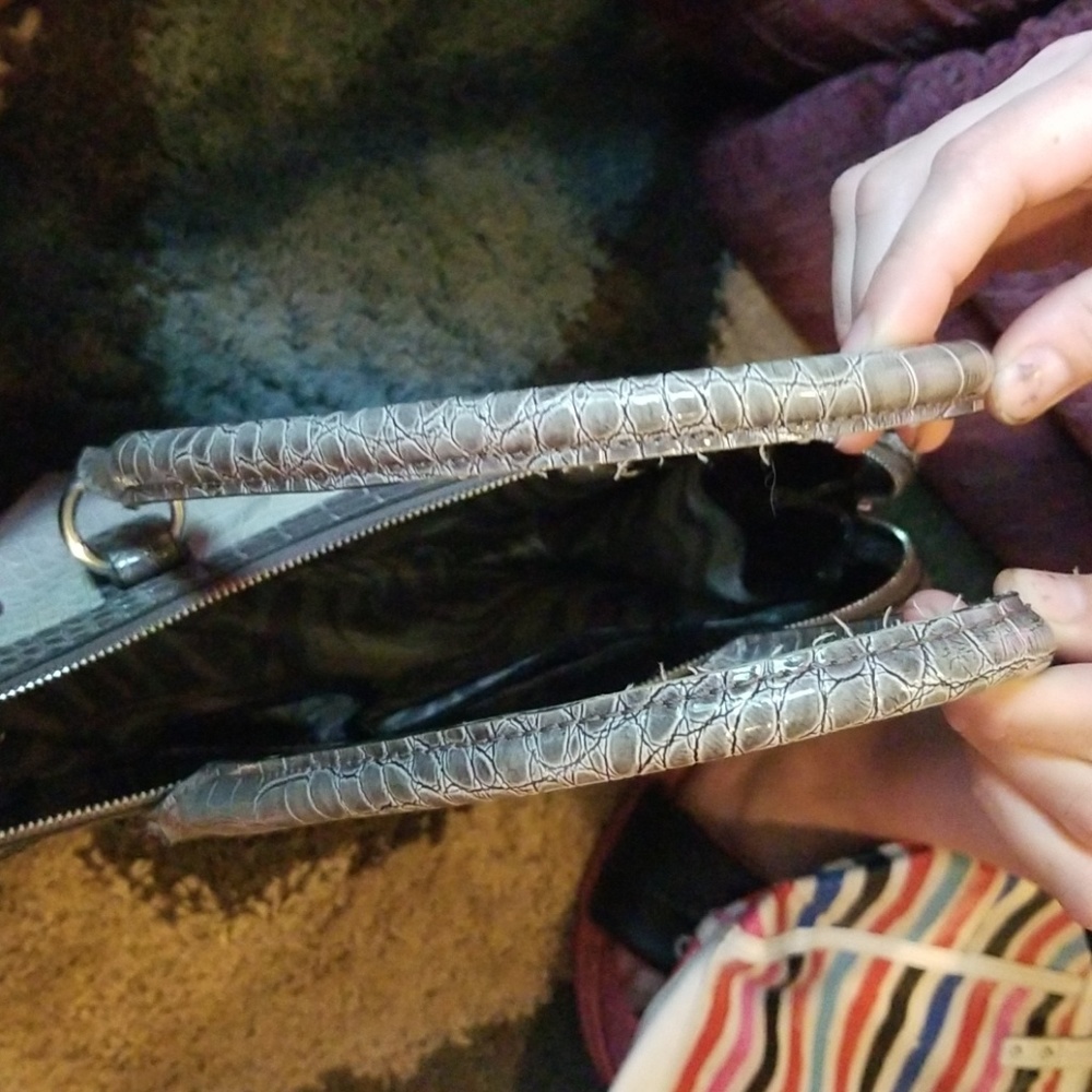 Purse - Picture 4 of 5